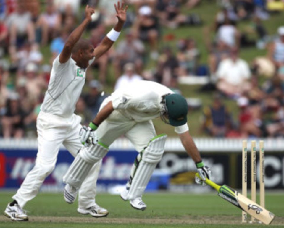 Ricky Ponting is caught short again