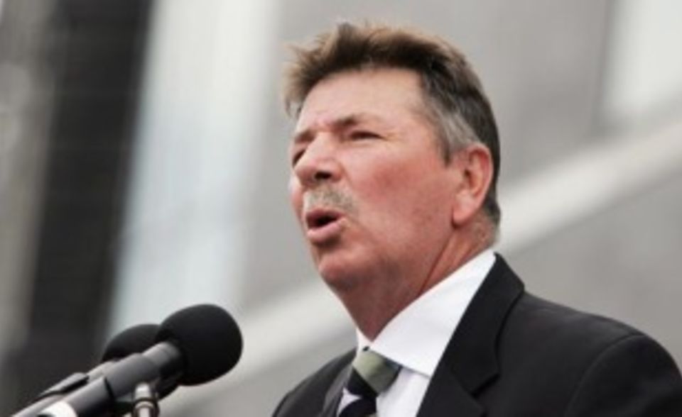 Rod Marsh may be forging a path back to Cricket Australia