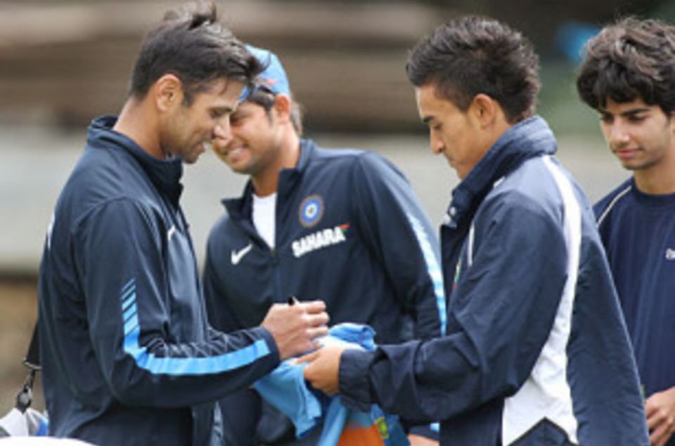 Players like Dravid rarely earn the ire of fans because they remain polite and likeable all the time