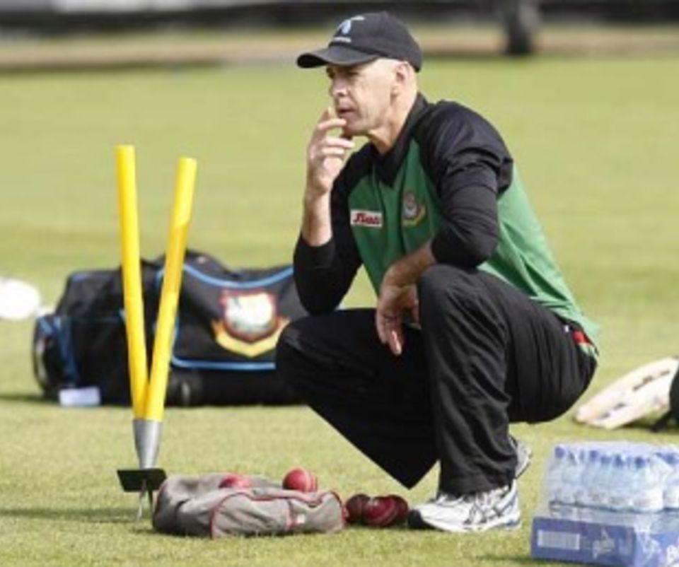 Jamie Siddons has been spending a lot of time with his bowlers in the absence of a specialist bowling coach