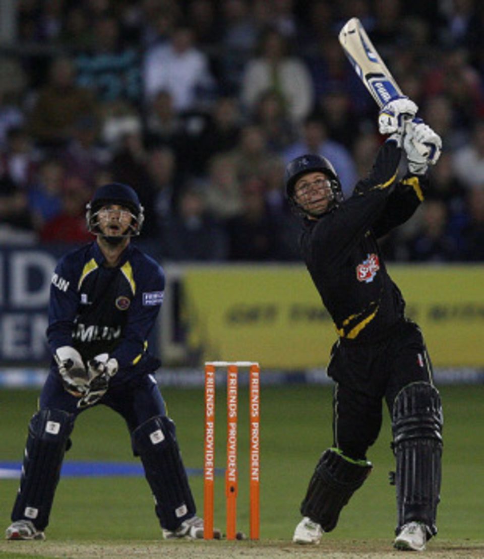 Geraint Jones has not played international cricket since England's ODI against Sri Lanka in July 2006