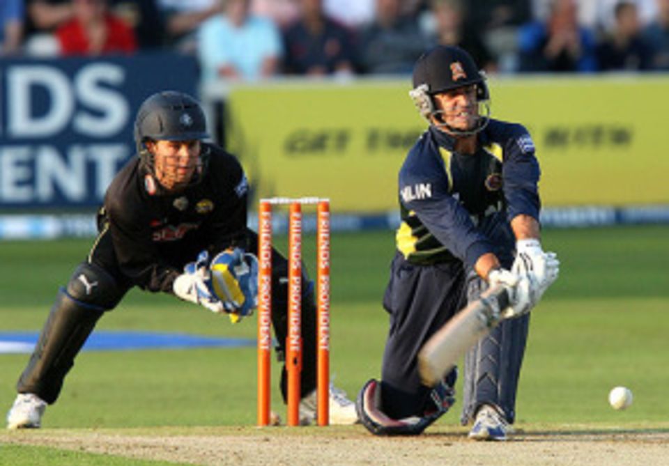 Ryan ten Doeschate will play for Tasmania in the Twenty20 Big Bash