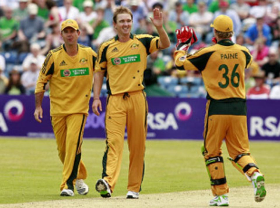 Nathan Hauritz went home from the British Isles before the Pakistan Tests began