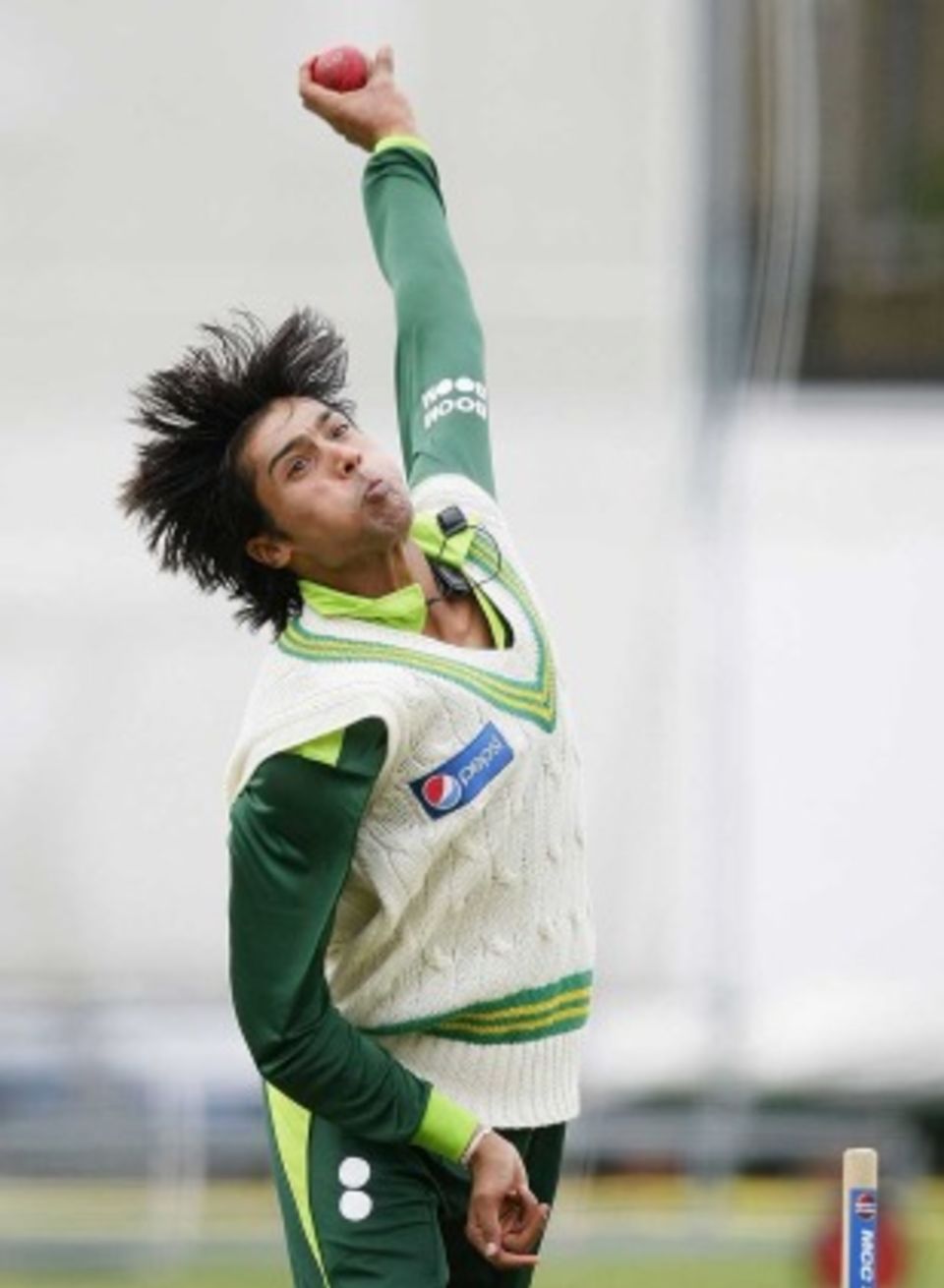 Despite his inexperience, Mohammad Aamer finds himself as Pakistan's main strike bowler with only 10 Tests under his belt