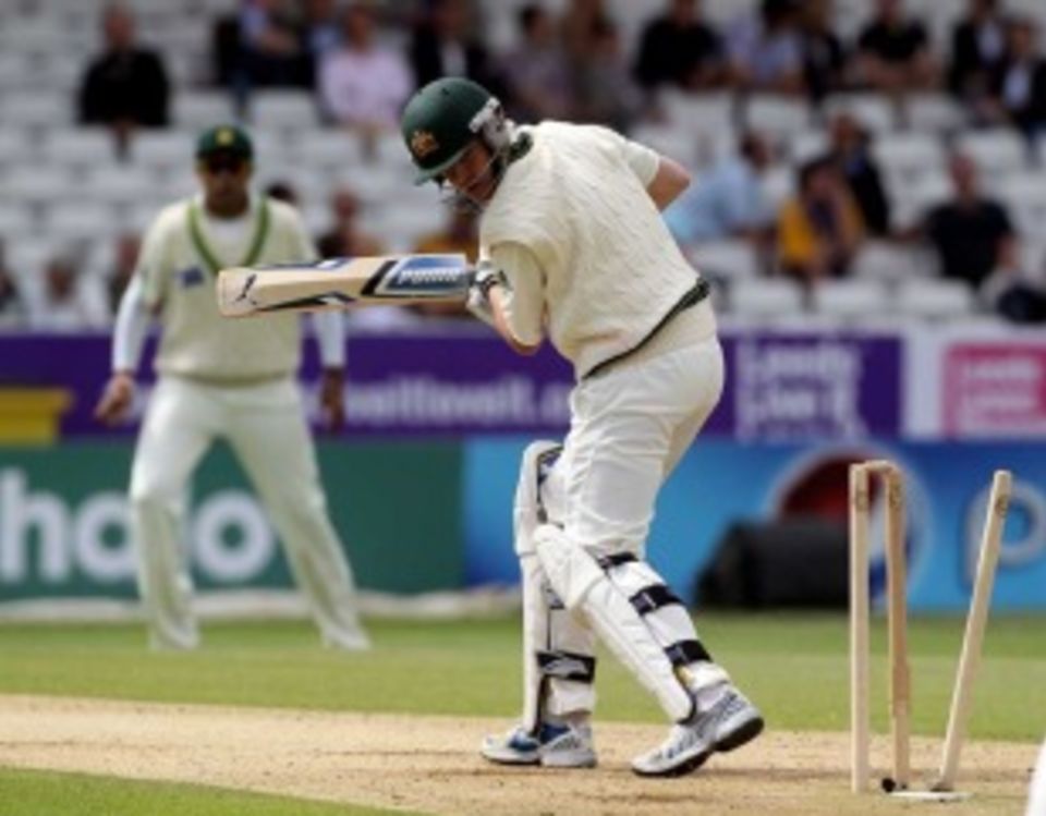 Marcus North suffers after playing at a ball he could have left