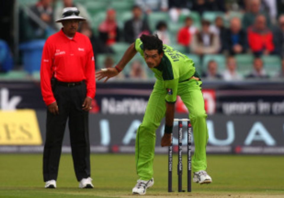 Mohammad Irfan took five wickets for KRL but gave away 14 runs in his last over, giving Lahore Eagles the win