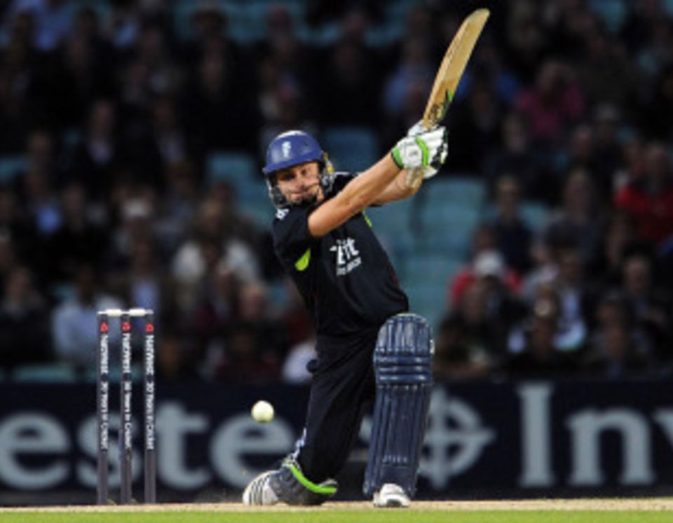 Luke Wright will spend part of his winter in New Zealand playing Twenty20 cricket