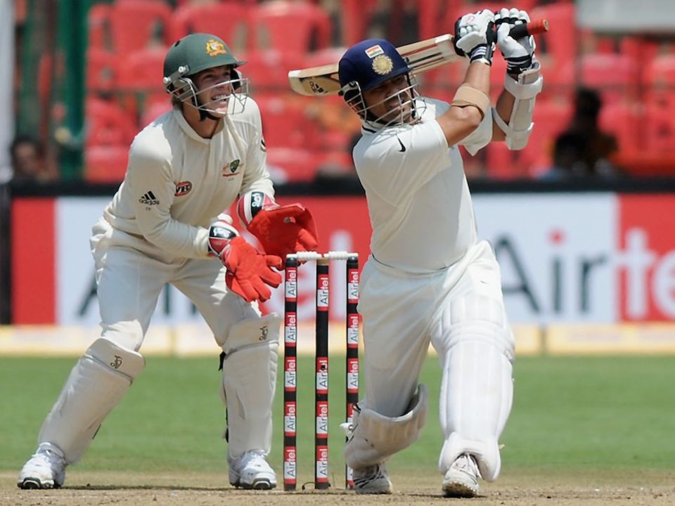 Sachin Tendulkar lofts Nathan Hauritz over long-on