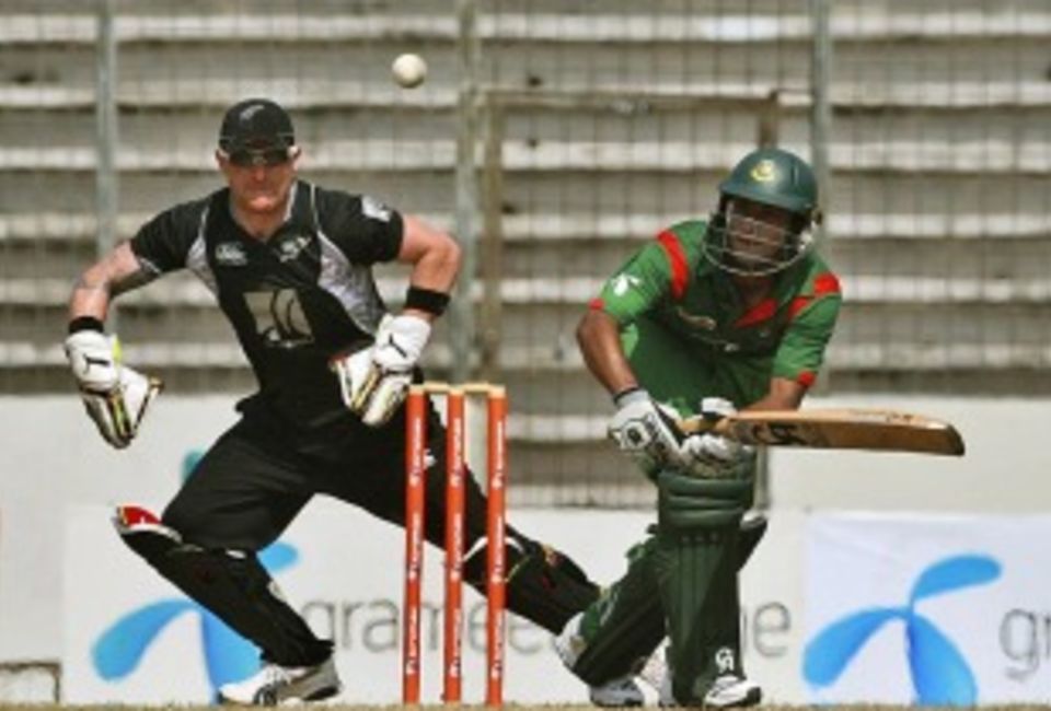 Shakib Al Hasan's fifth ODI century lifted Bangladesh to 241 in the fourth ODI against New Zealand