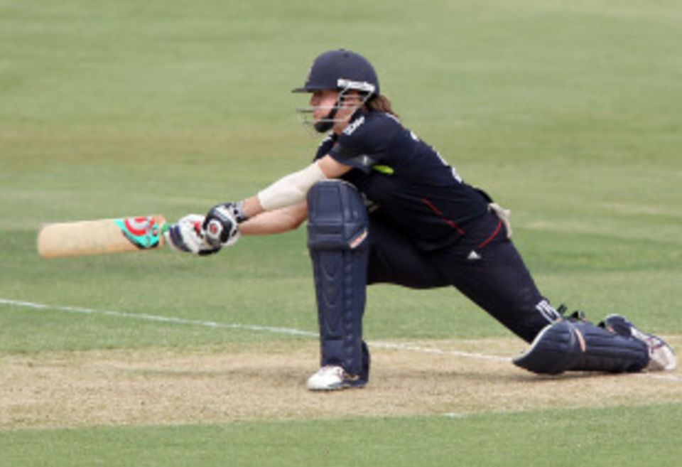 Lydia Greenway hit an unbeaten 39 to secure victory