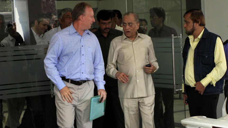 File photo: Jagmohan Dalmiya is "clinically better," but still in critical care after a heart attack on Thursday evening