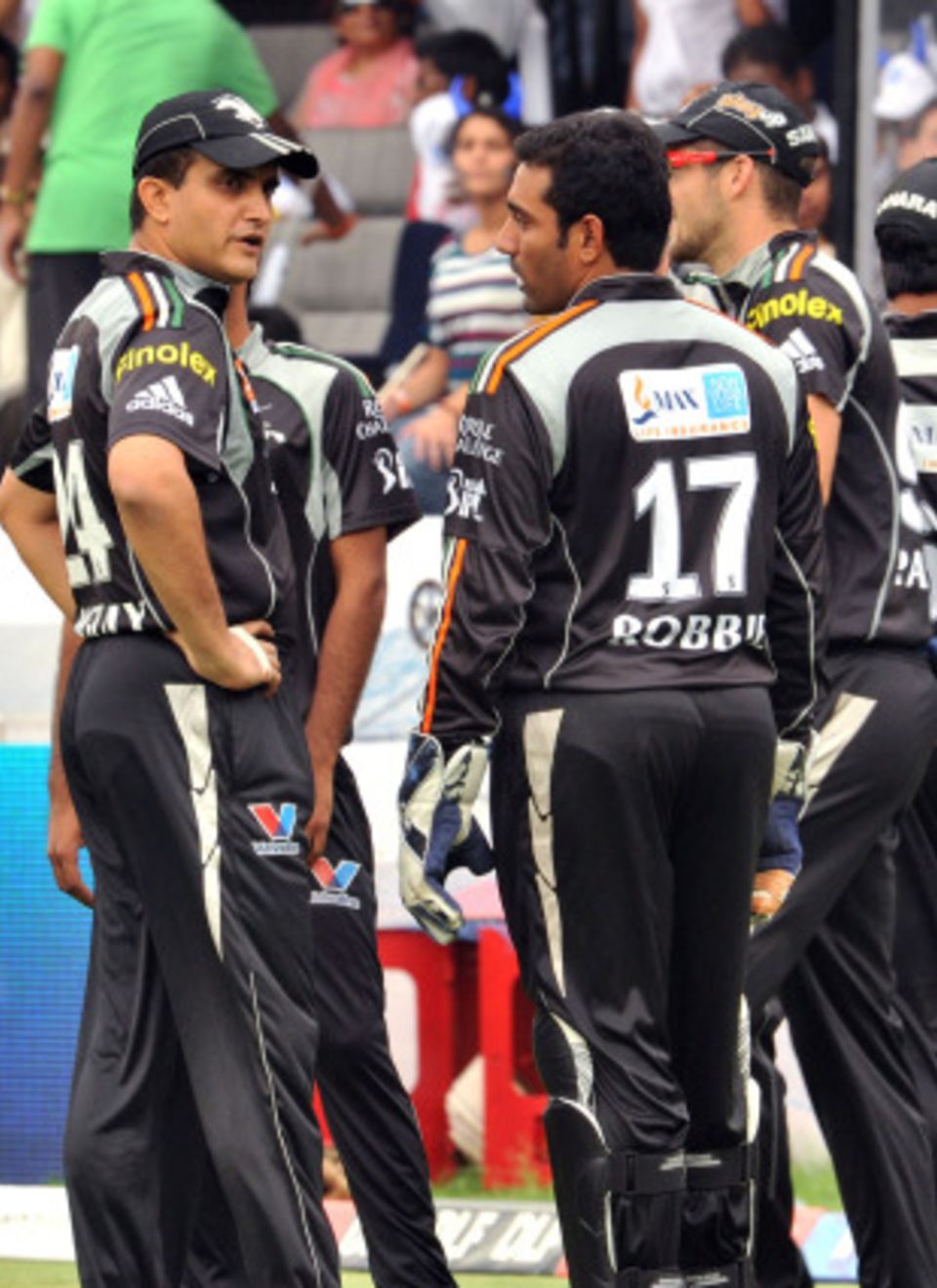 The future of the Pune Warriors is likely to be decided during Sunday's meeting between the BCCI and Sahara