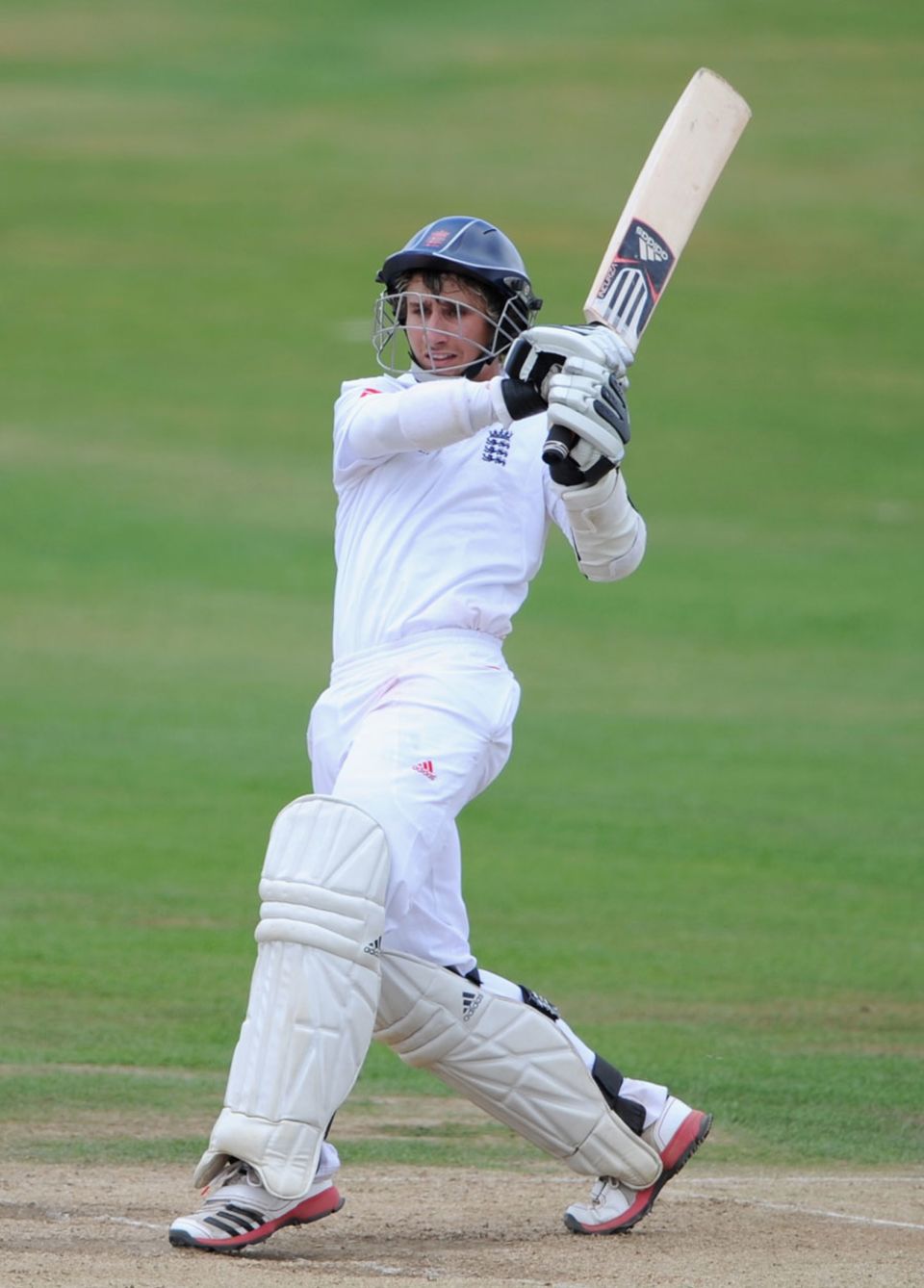 James Taylor fell for 98 on the fourth day at Scarborough