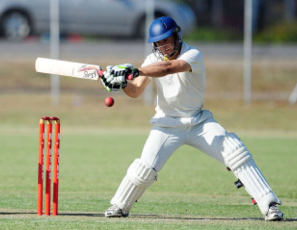 Ryan Carters top-scored for AIS with 66