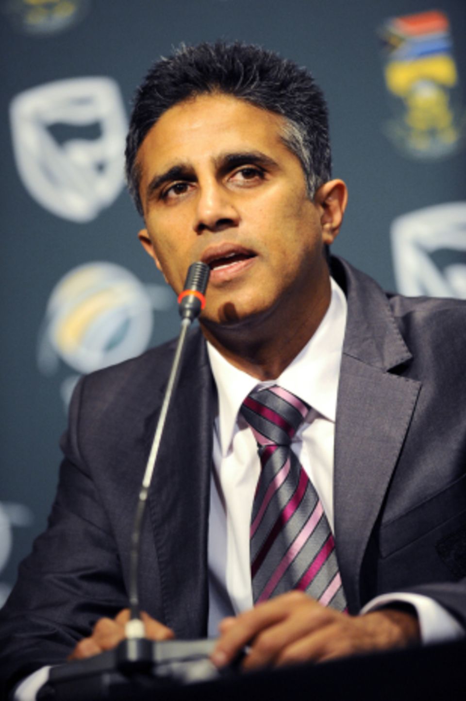 South Africa team manager has expressed his concerns about accountability at the top of the Cricket South Africa governing body