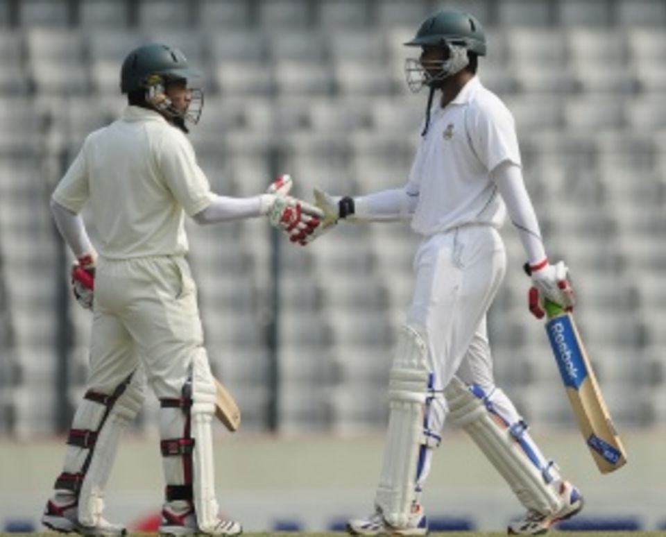 Mushfiqur Rahim and Shakib Al Hasan were dismissed after scoring half-centuries on the fifth morning