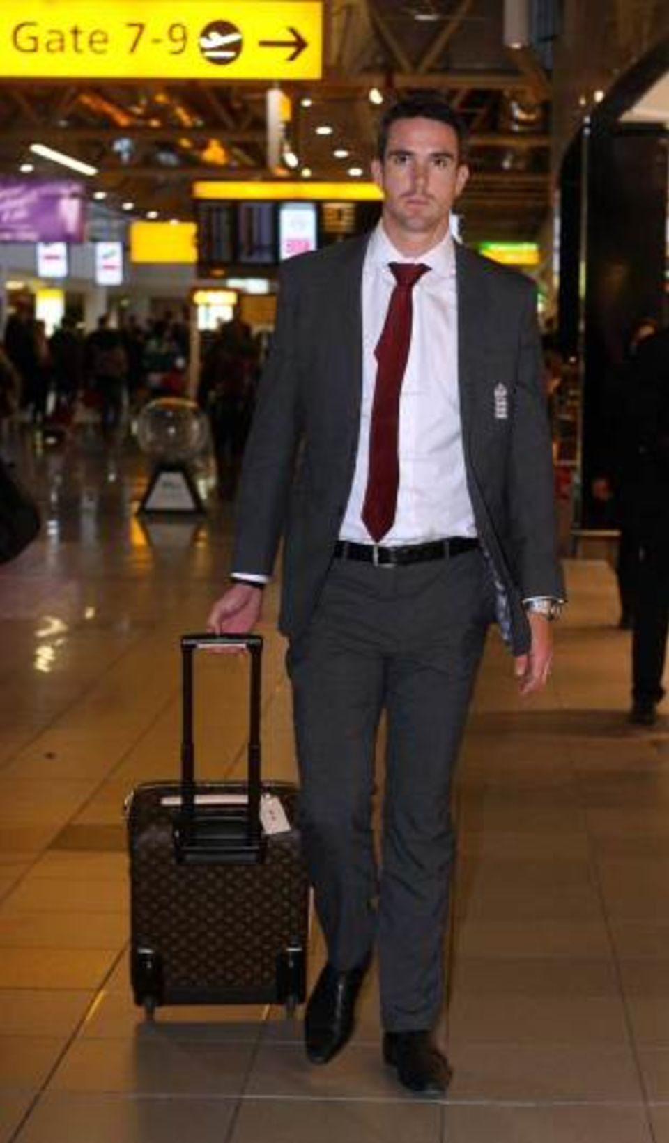Kevin Pietersen will be travelling to Sri Lanka after all