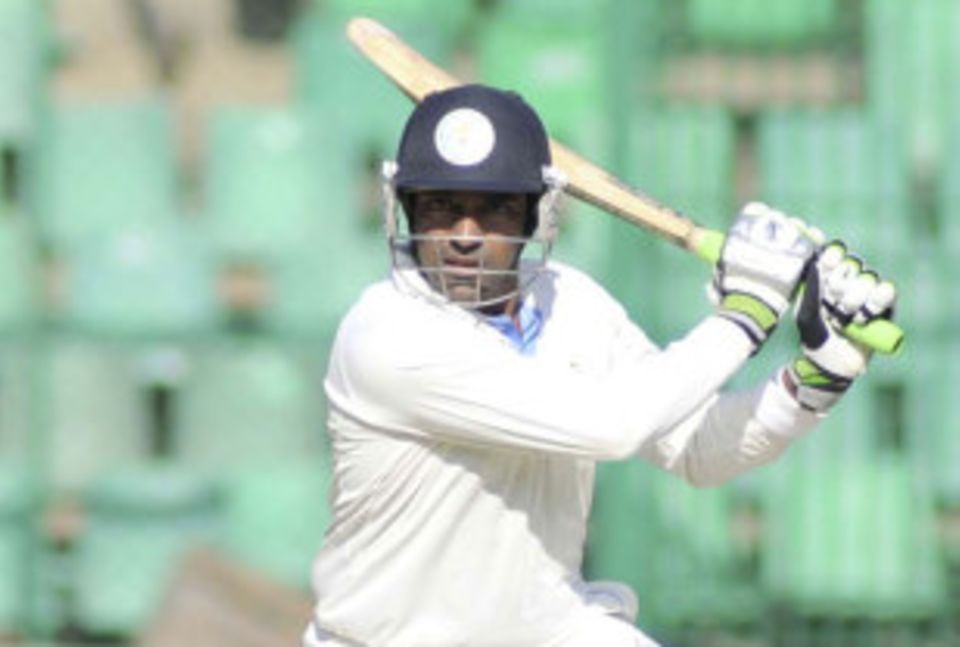 Robin Uthappa, despite being Karnataka's highest scorer in both innings, failed to convert his starts into big scores