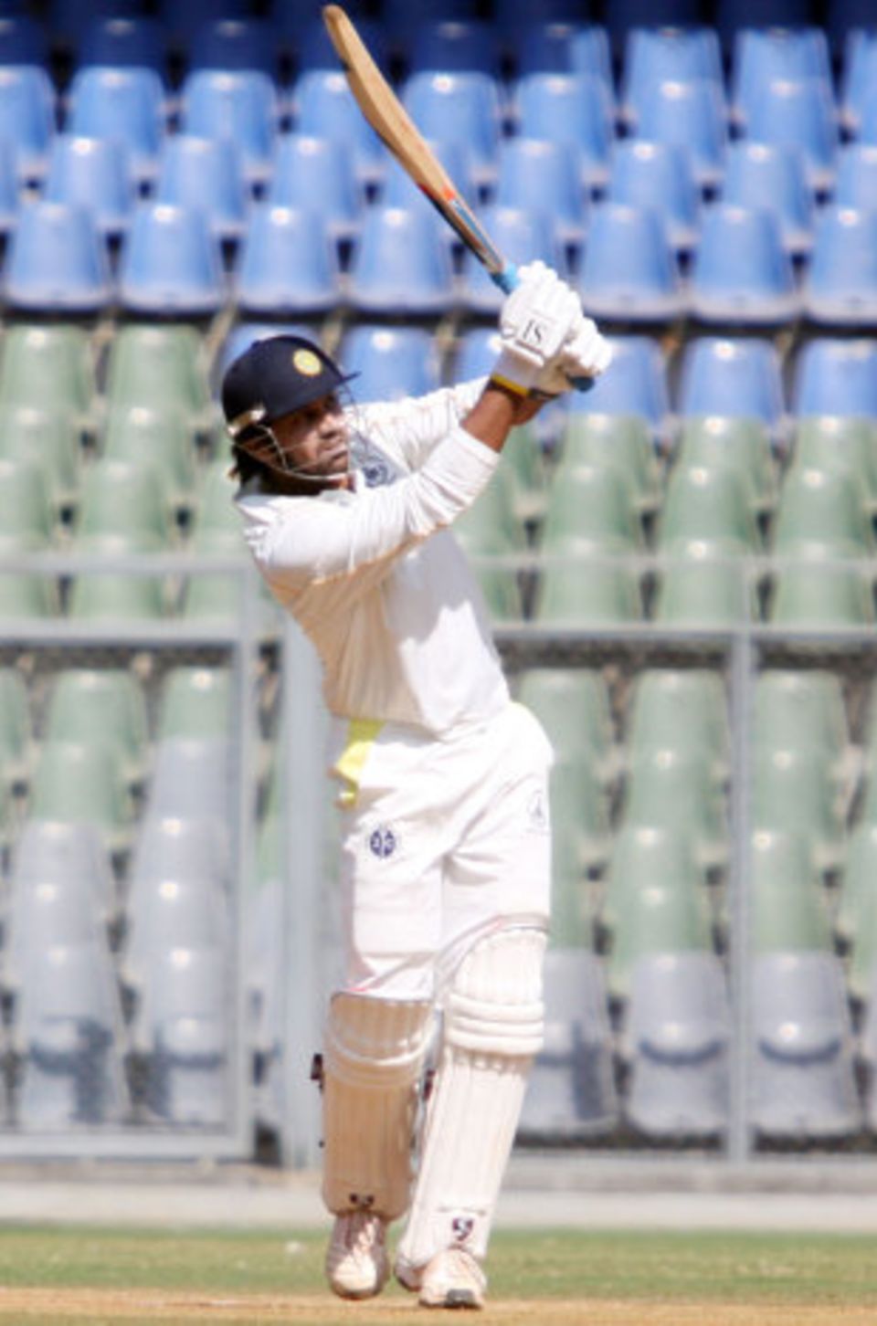 M Vijay took full toll of the batting-friendly track and some wayward bowling by Mumbai: 74 of his runs came in boundaries (file photo)