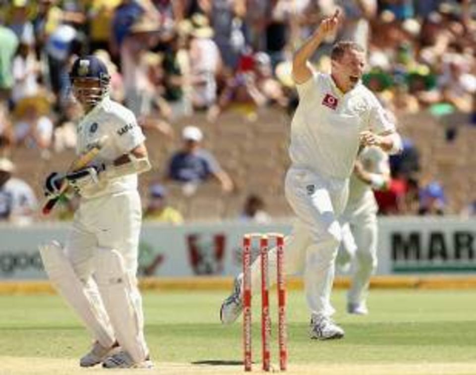 John Inverarity on Peter Siddle: "He was lionhearted and wonderful [against India] and we look forward to him returning [in the West Indies]. But just at the moment he's not in our short-term ODI plans"