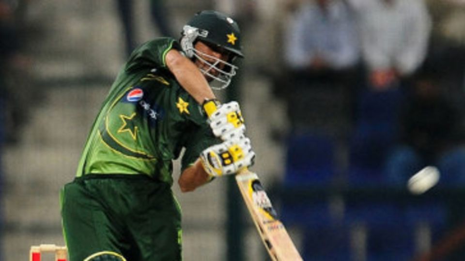 Awais Zia played a more controlled innings