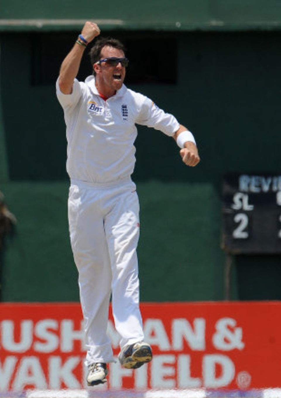 Graeme Swann - 16 for the series