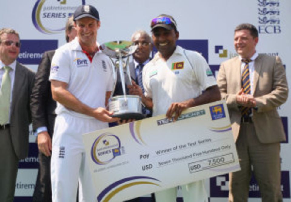 Andrew Strauss and Mahela Jayawardene receive the series trophy after England and Sri Lanka drew 1-1