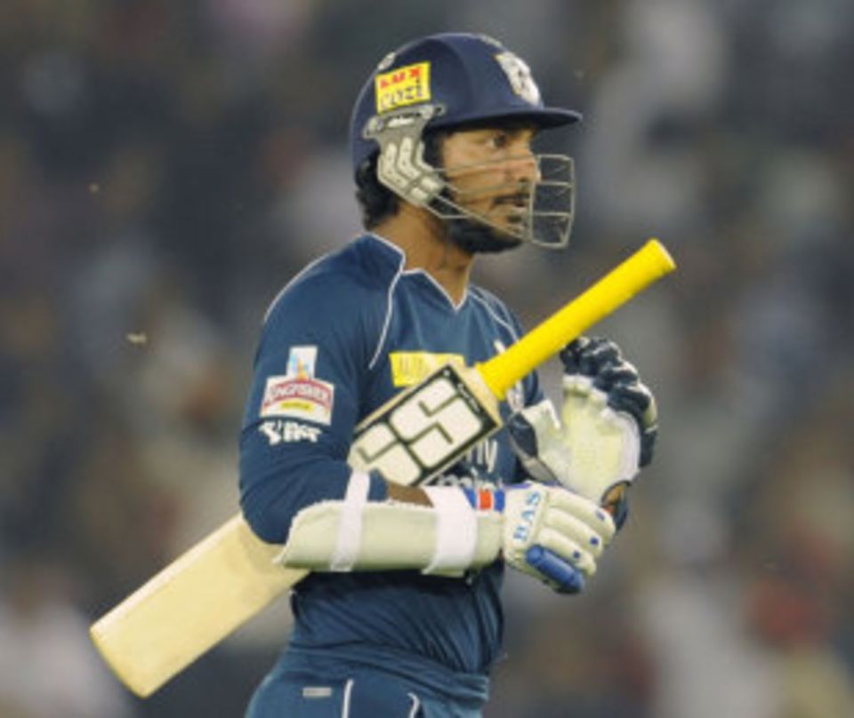 Deccan Chargers' players like Kumar Sangakkara have to negotiate a deal with the new franchise owners by the end of the month