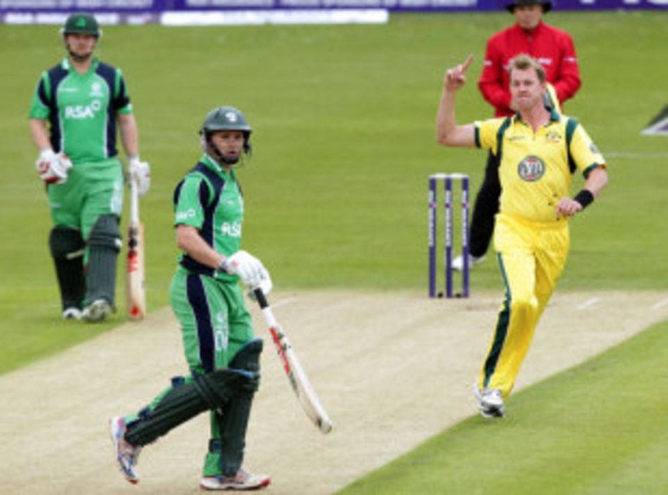 Brett Lee remains part of Australia's immediate limited-overs plans