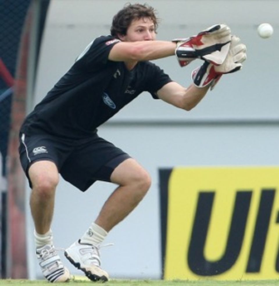 BJ Watling will take the gloves for the Test series