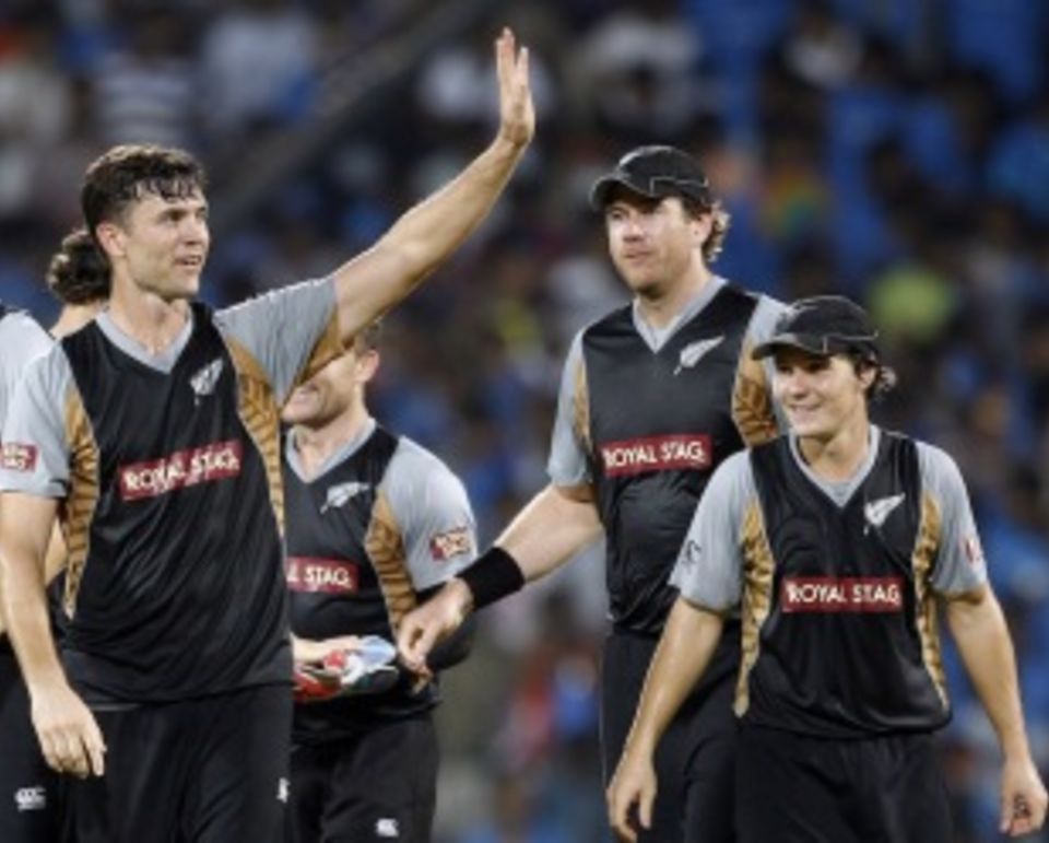 James Franklin held his nerves in the last over to ensure a New Zealand win
