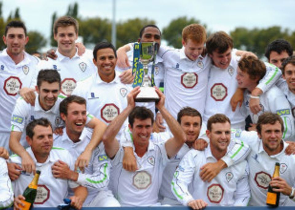 Derbyshire won't abandon their youth policy for their return to Division One of the County Championship