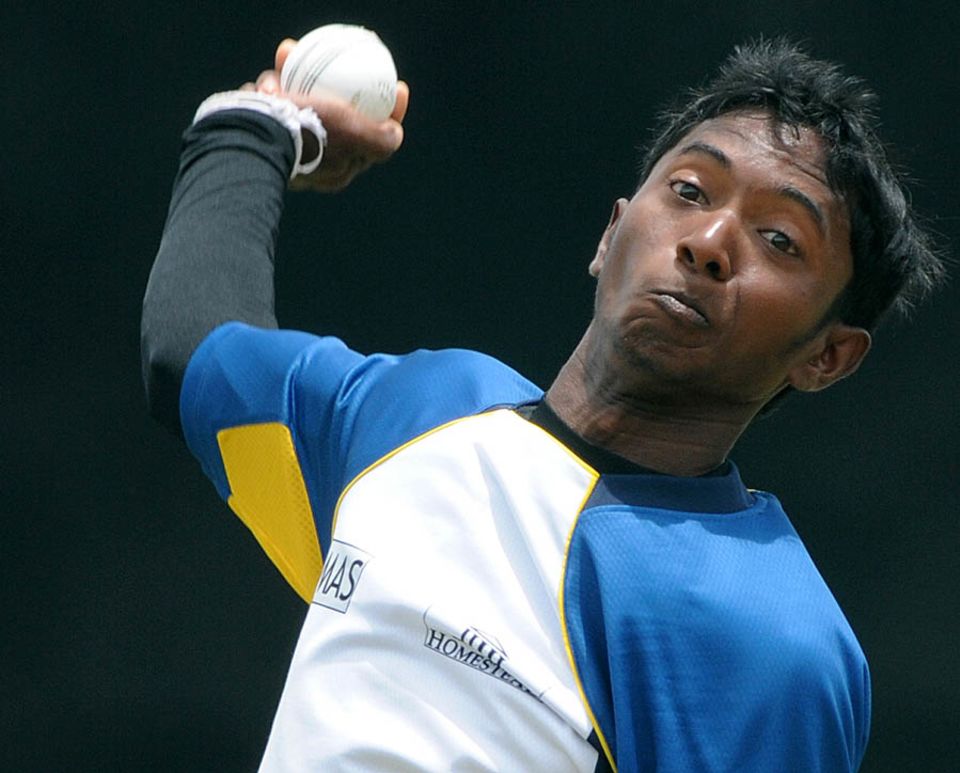 Sri Lanka embraces bowlers with unorthodox actions, like Akila Dananjaya
