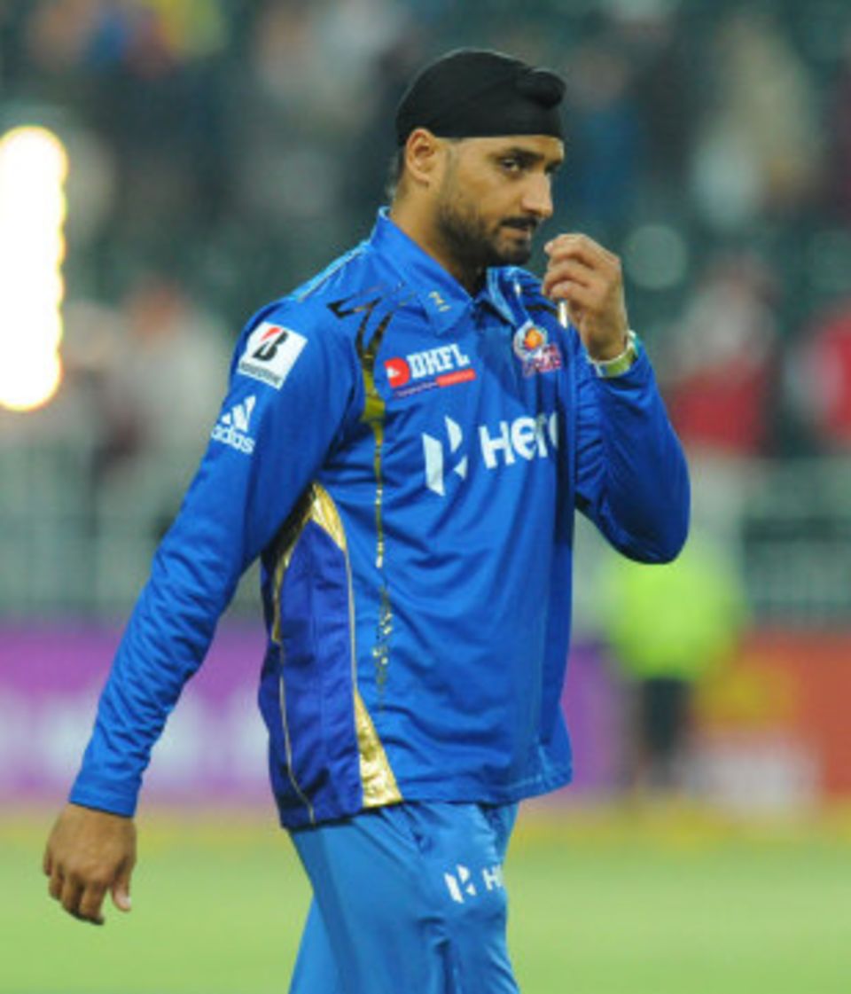 If Harbhajan Singh is released, Mumbai Indians will have to appoint a new captain