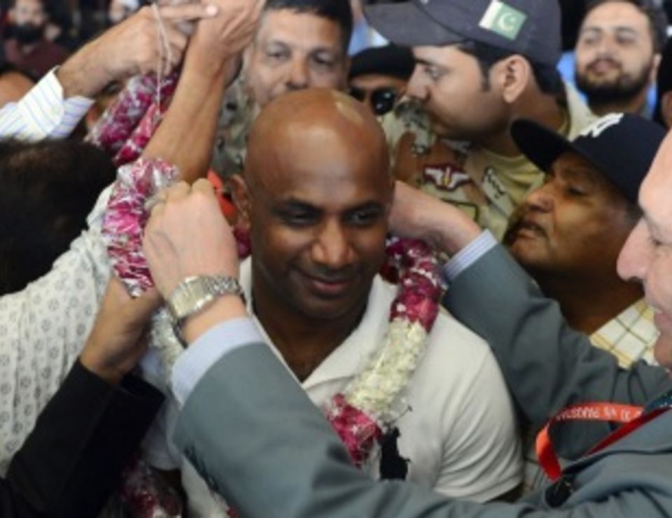 Sanath Jayasuriya: "The suspension of cricket in Pakistan is very unfortunate because the people love the game here"