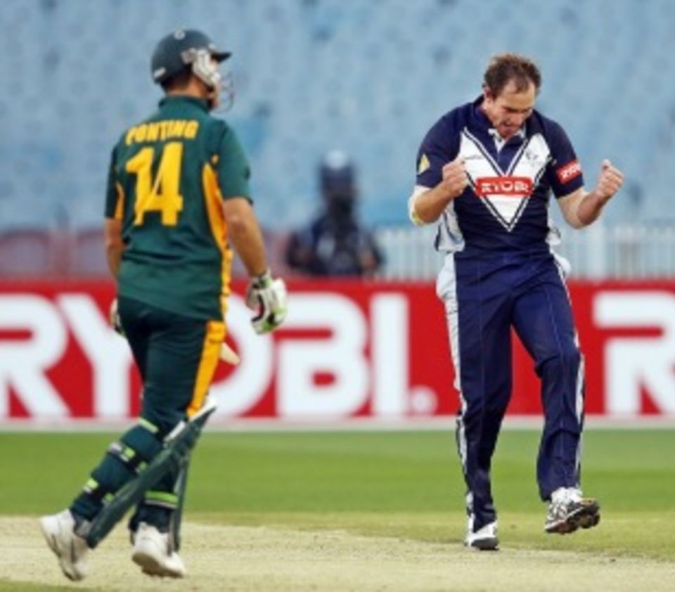 Australian players are unhappy with the ability of umpires to intervene in on-field decisions at their discretion during domestic limited overs games