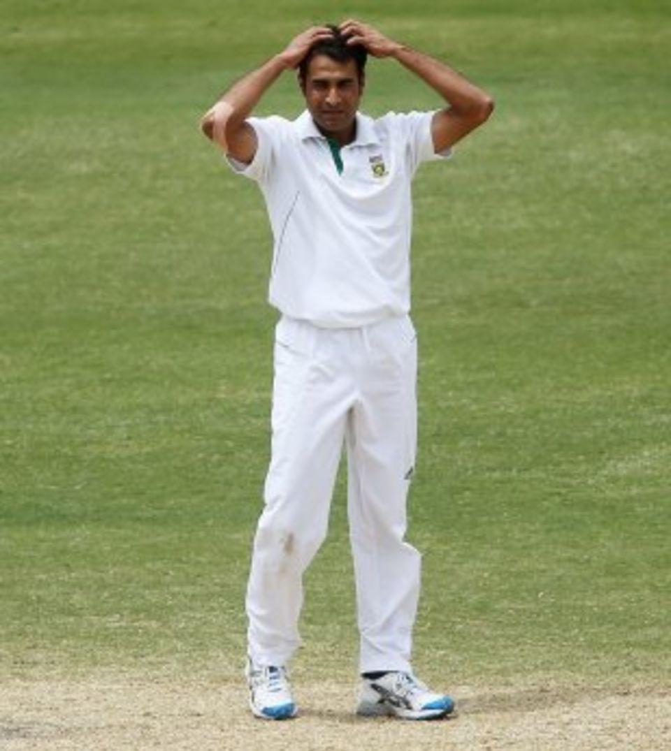 Imran Tahir will miss Lions' crucial match against the Titans