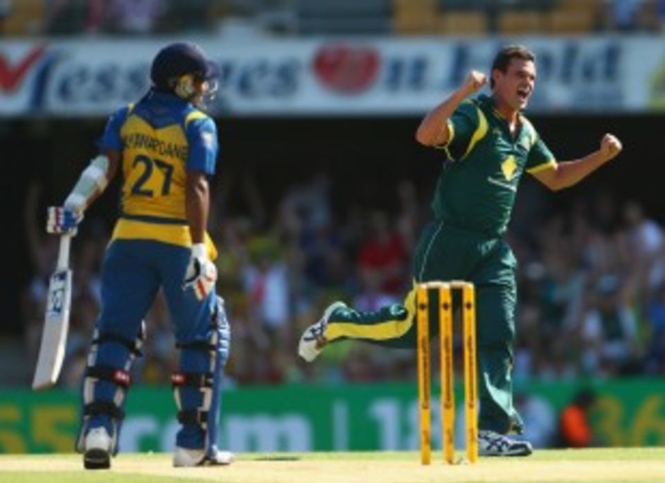 It wasn't a good day for batsmen at the Gabba, as 11 out of 14 who batted in the top seven fell for single-digit scores