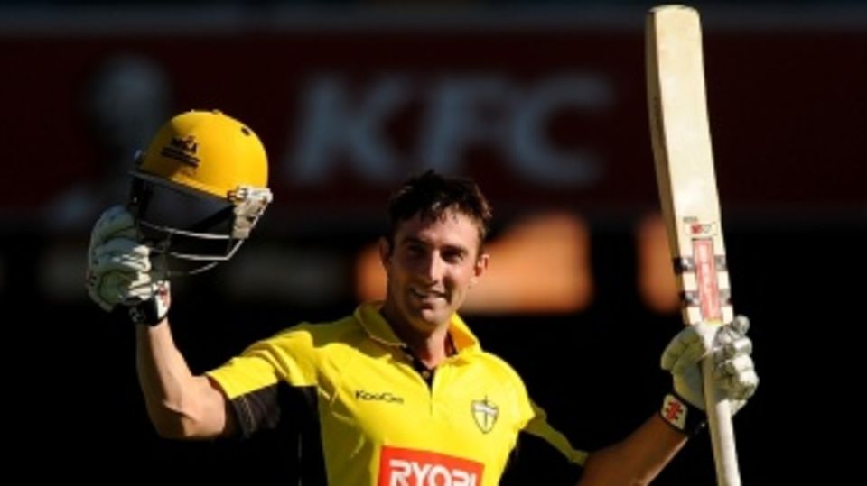 Shaun Marsh celebrates his hundred