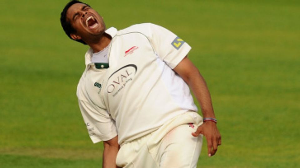 Jigar Naik took 7 for 96