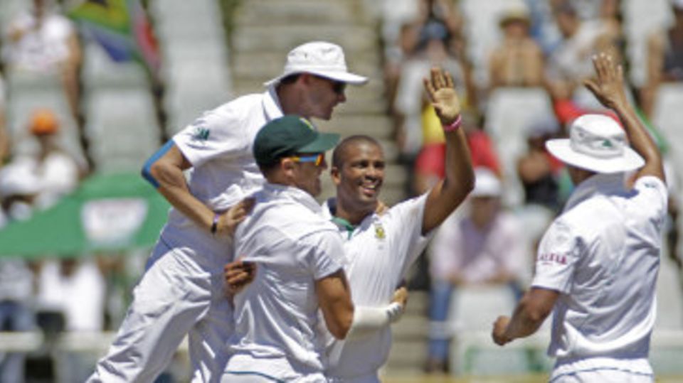 Vernon Philander was among the wickets again