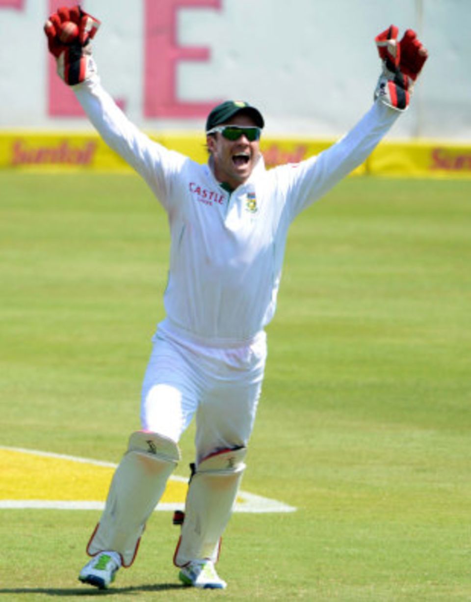 AB de Villiers showed he could handle the double demand of keeping and batting in the top five