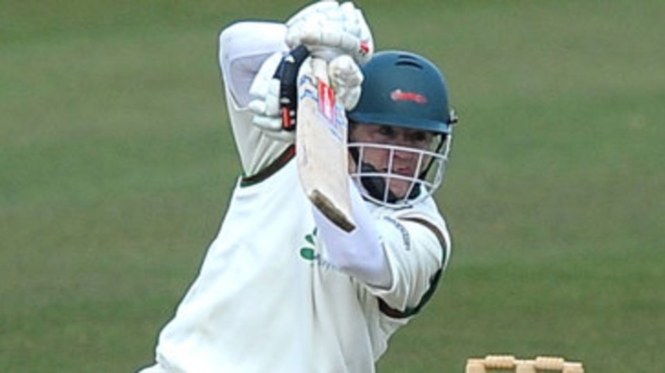 Niall O'Brien made 14 on his Leicestershire debut