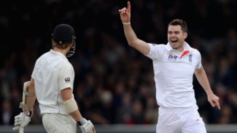 James Anderson picked up the key wicket of Kane Williamson