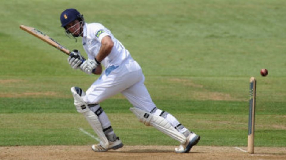 Wayne Madsen went past 150