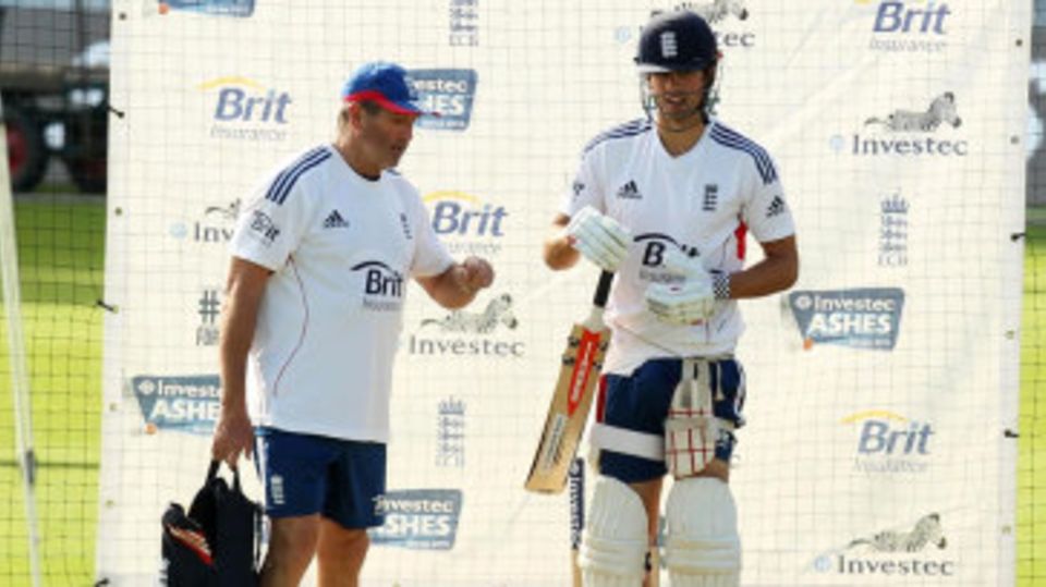 Graham Gooch chats with Alastair Cook in the nets