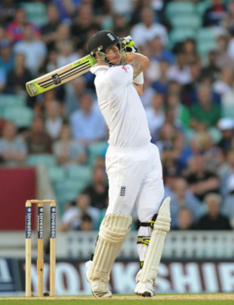 Kevin Pietersen's innings gave England the momentum but bad light ended their chances of victory