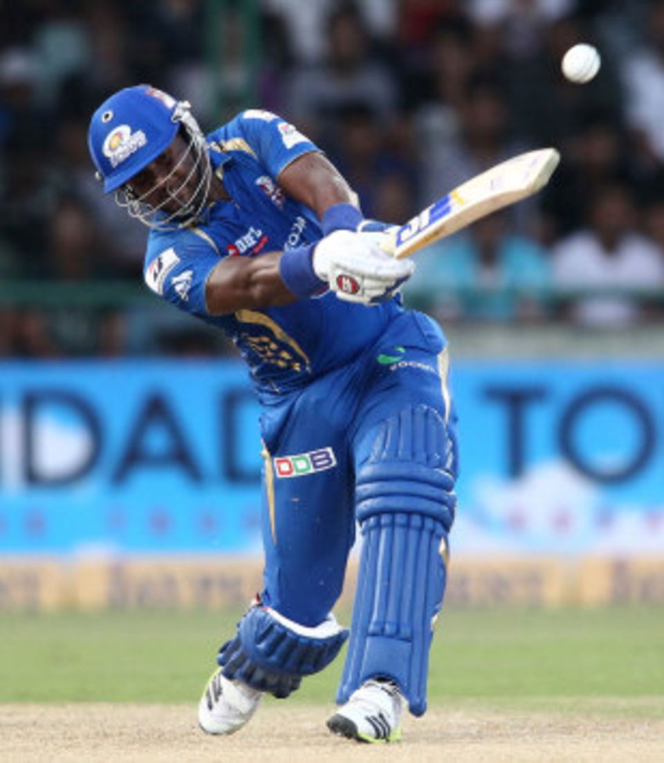 Dwayne Smith powered the chase with 48 off 25 balls