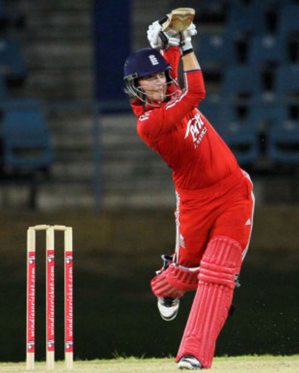 Sarah Taylor scored 100 out of England's 185