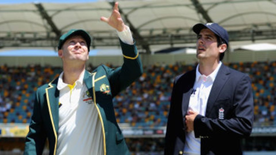 Michael Clarke tosses the coin as Alastair Cook calls ... wrongly